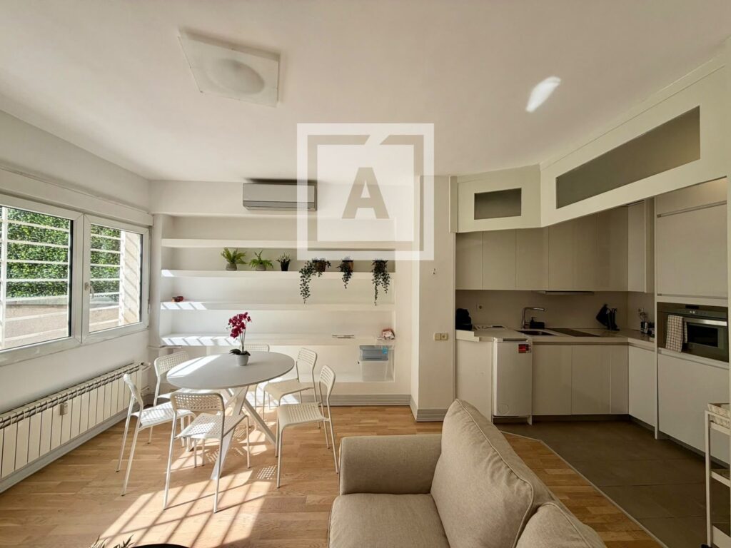 Piso en alquiler - Salamanca - foto 1